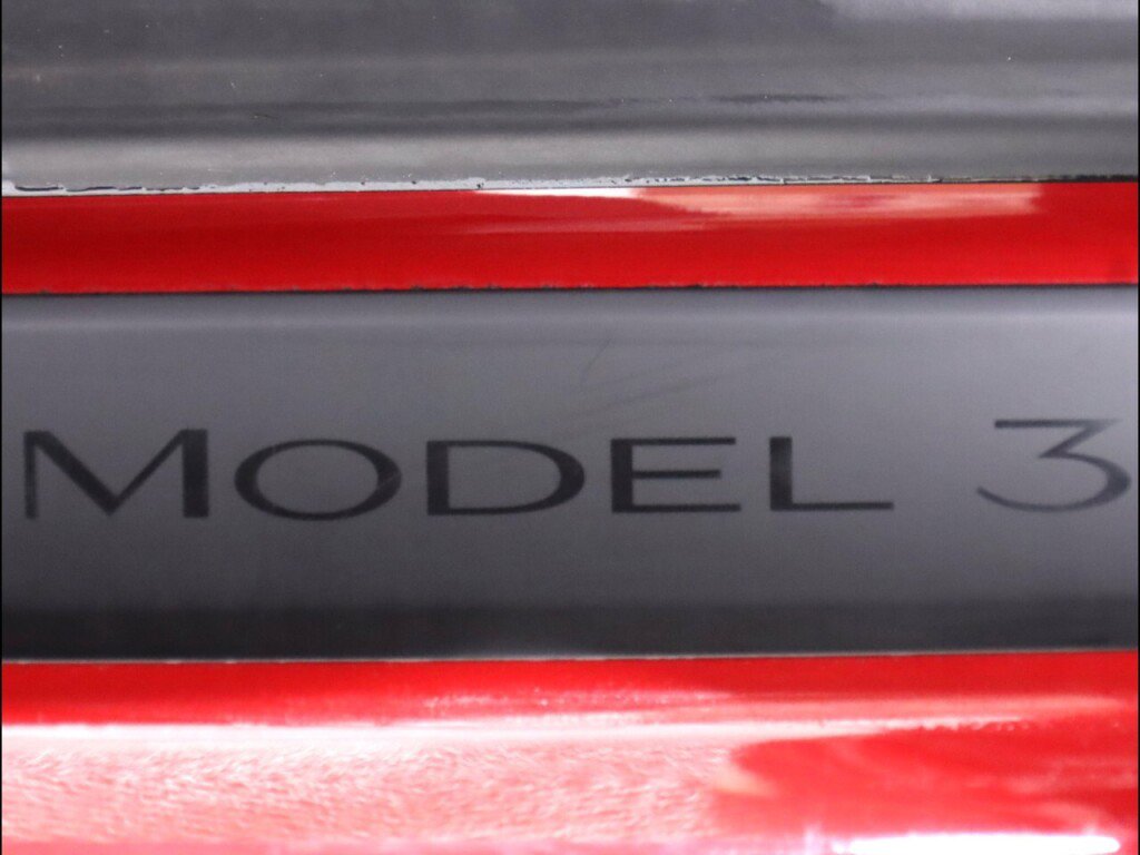 Used 2023 Tesla Model 3 Standard Range image 38