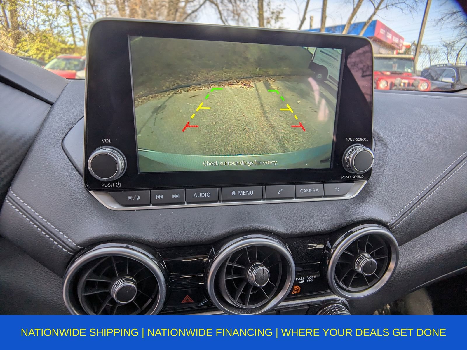 Used 2025 Nissan Sentra SV image 27