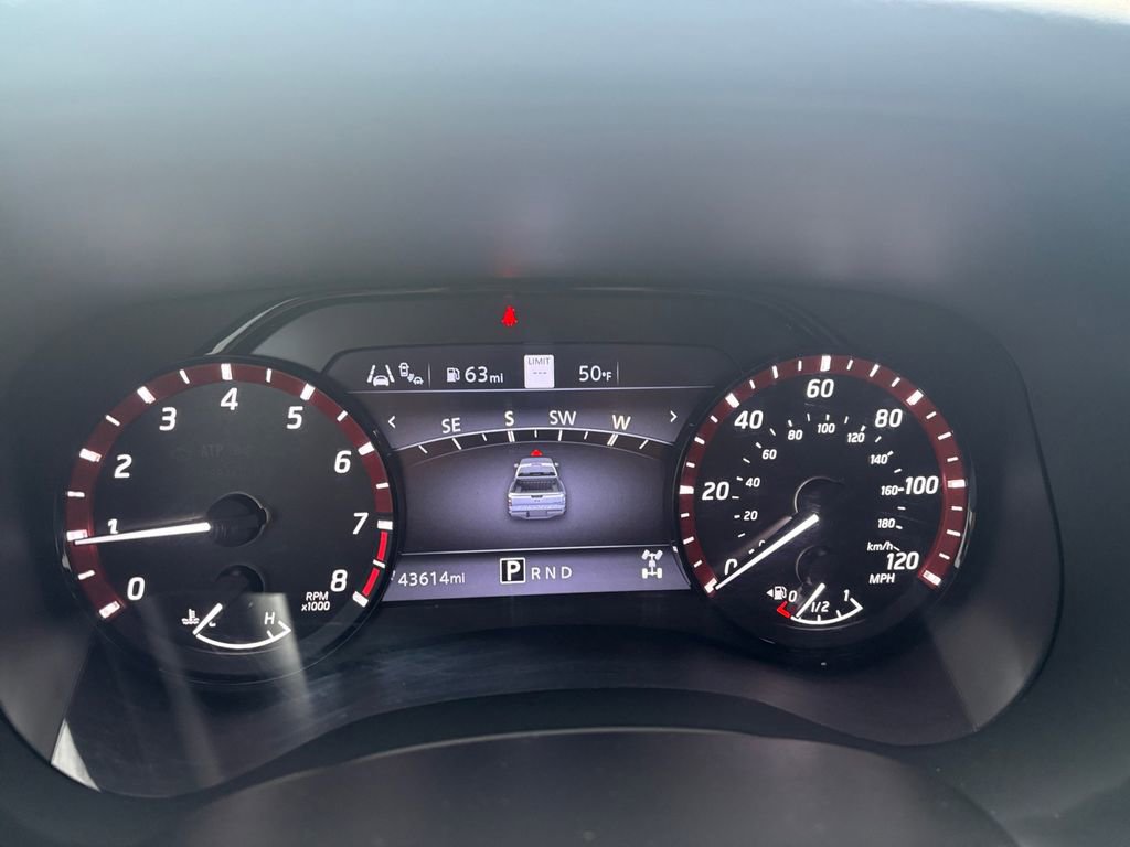 Used 2022 Nissan Frontier PRO-4X w/ Technology Package image 16