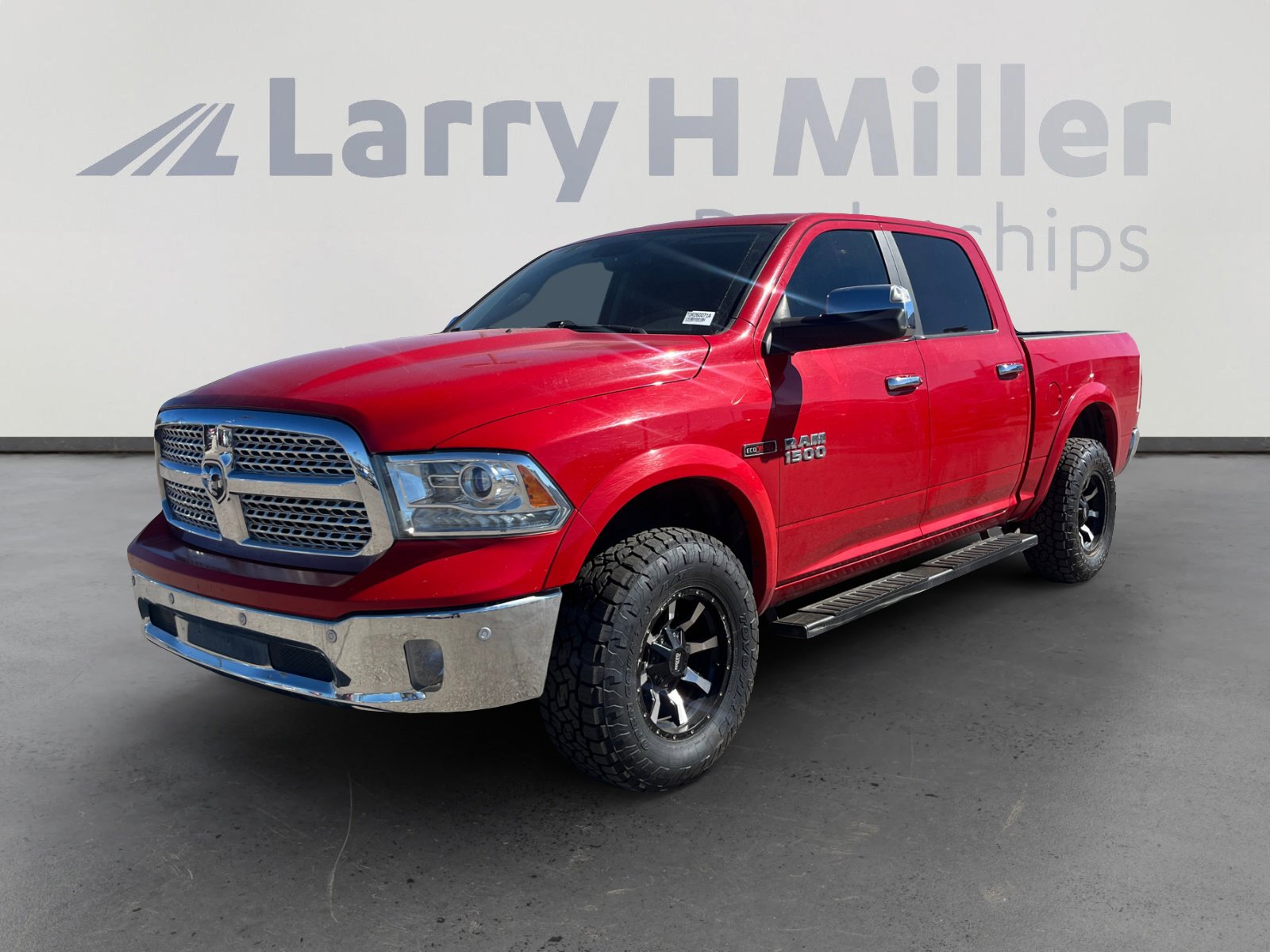 Used 2018 RAM 1500 Laramie w/ Convenience Group image 1