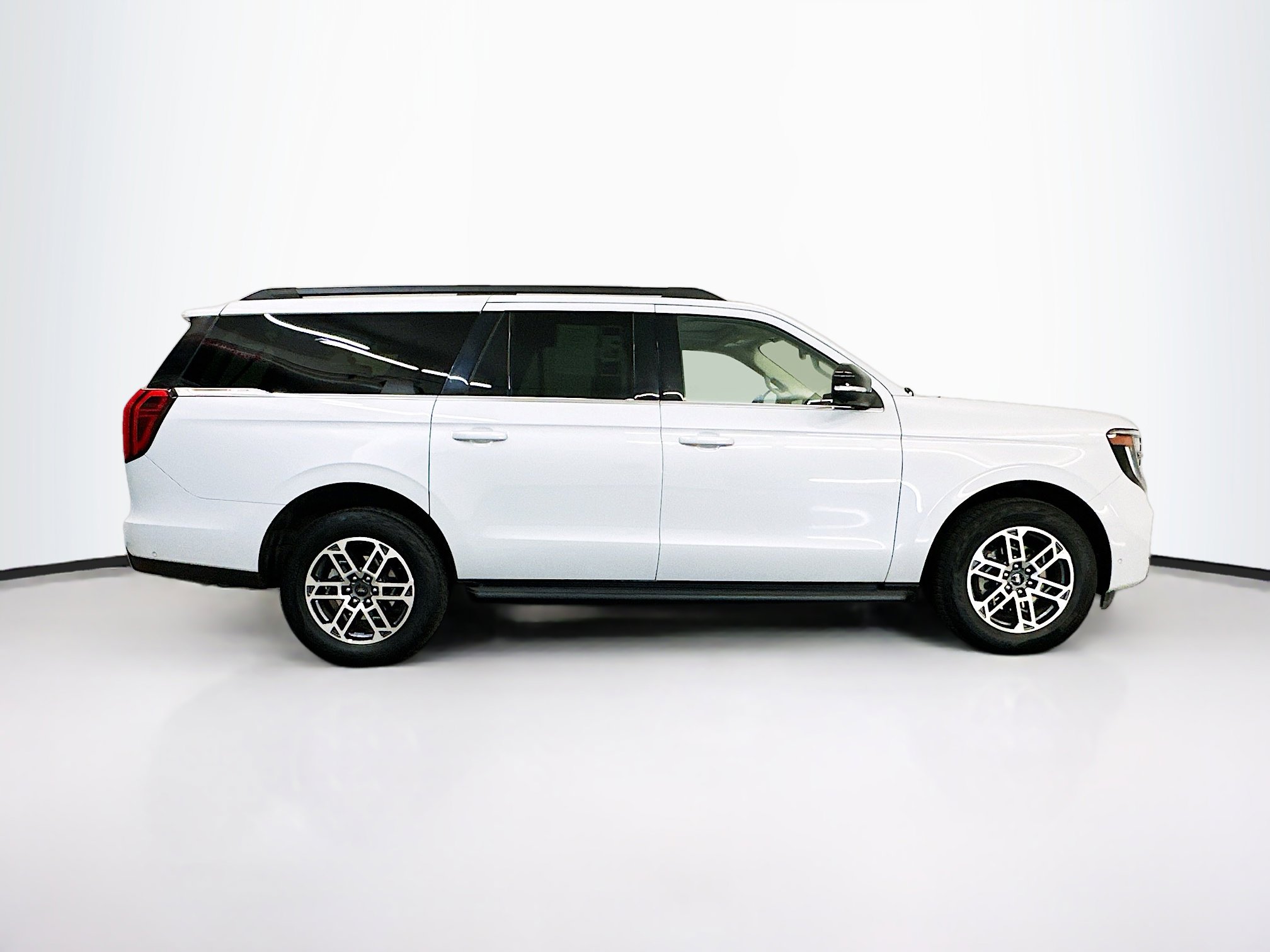 Used 2025 Ford Expedition Max Active image 10