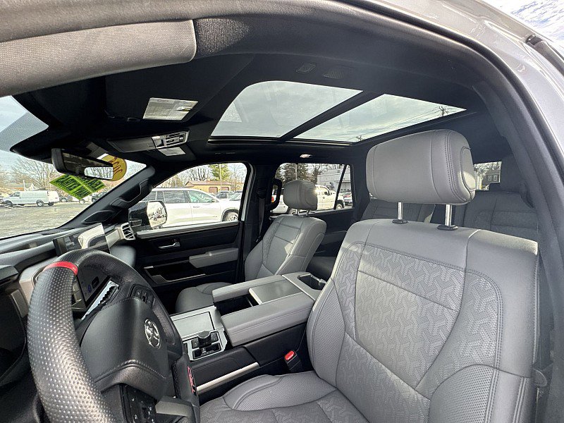 Used 2025 Toyota Sequoia Limited image 17