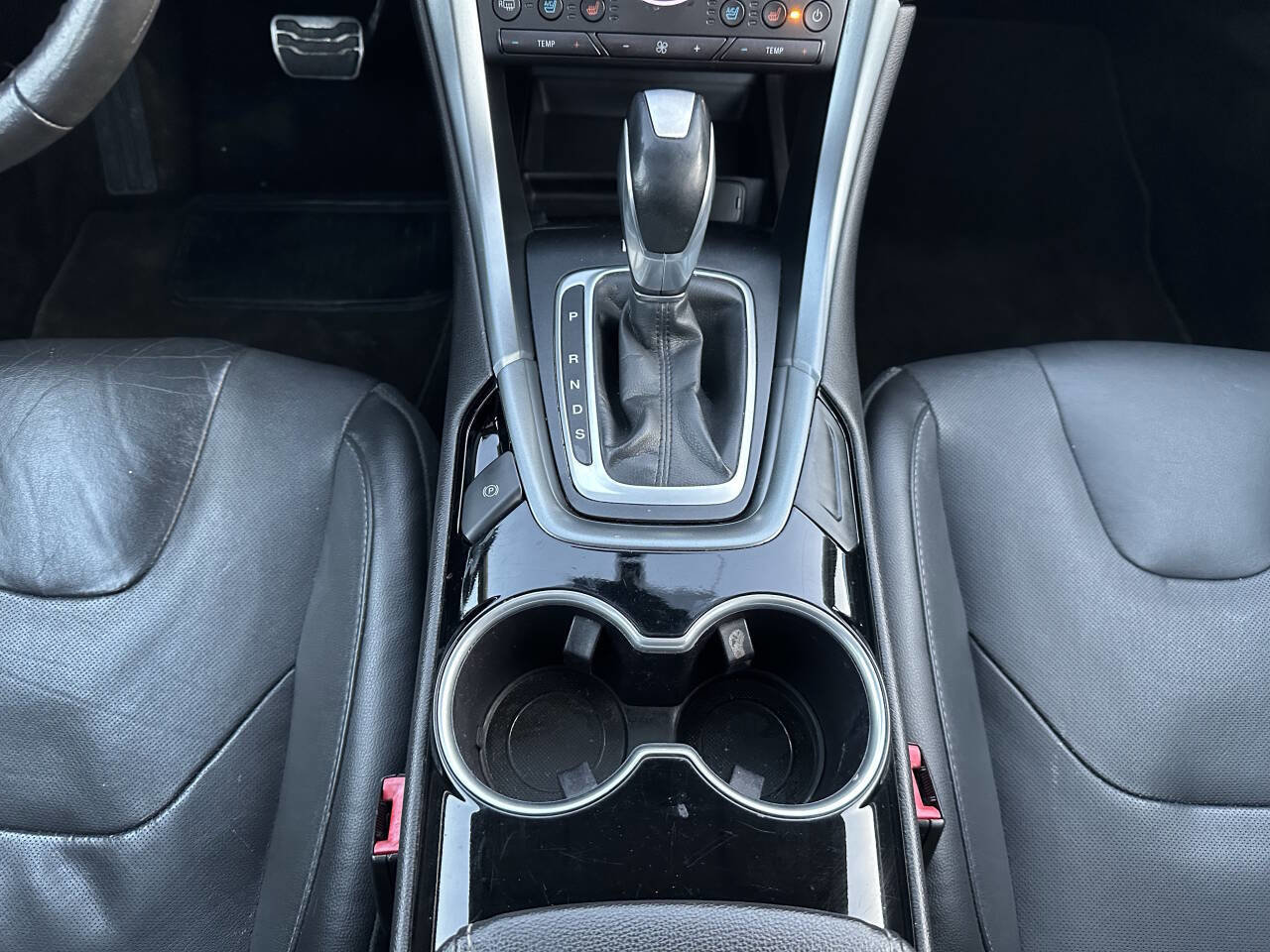 Used 2016 Ford Fusion Titanium image 16