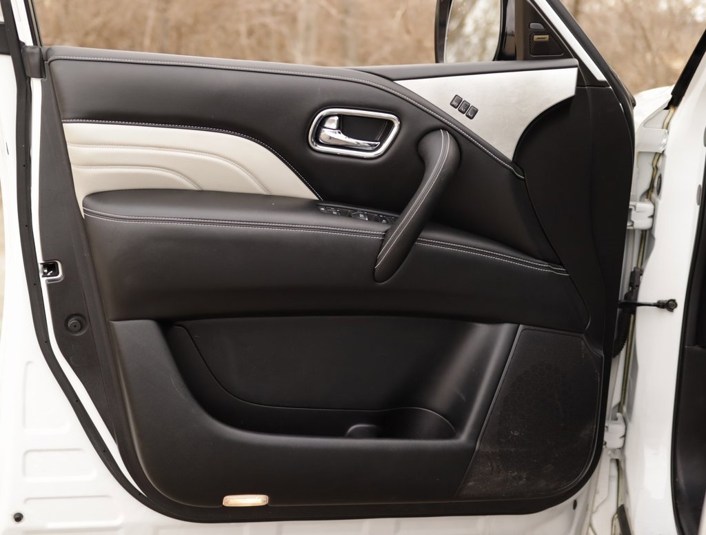 Used 2019 INFINITI QX80 Limited w/ All-Season Package image 30