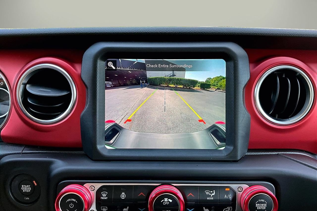 Used 2021 Jeep Gladiator Rubicon AWD/4WD image 14