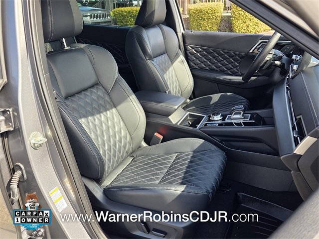 Used 2023 Mitsubishi Outlander SEL image 18