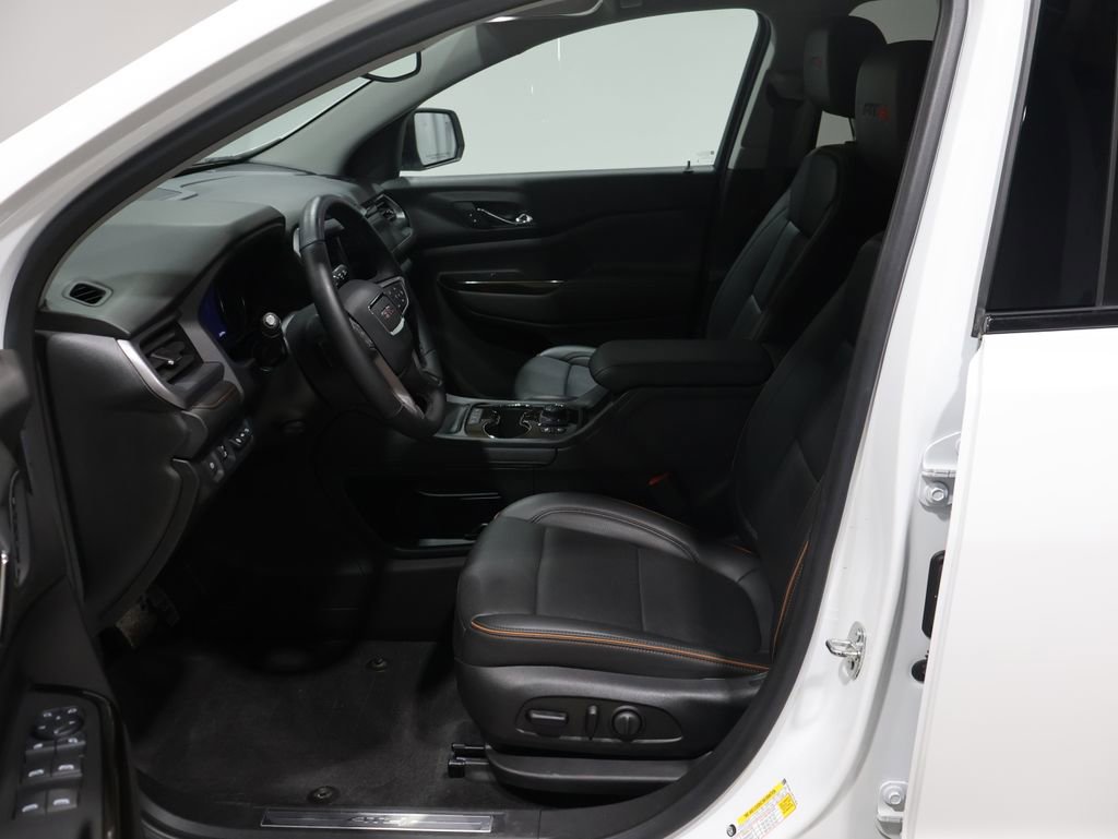 Used 2023 GMC Acadia AT4 w/ Technology Package image 11