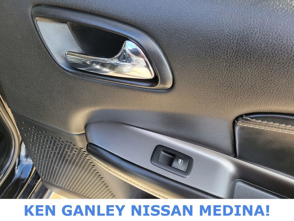 Used 2017 Dodge Journey Crossroad w/ Popular Equipment Group image 49