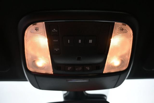 Used 2023 Dodge Durango GT RWD image 33