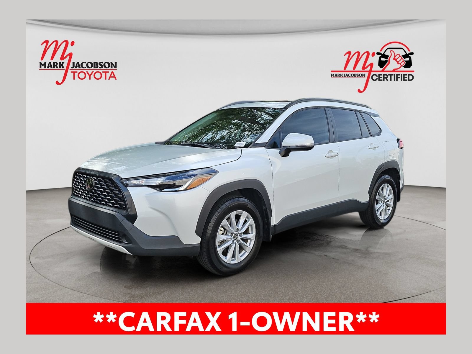 Used 2024 Toyota Corolla Cross LE w/ Moonroof Package