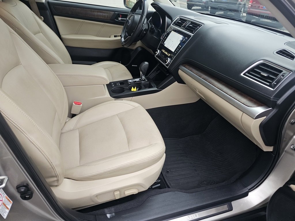 Used 2018 Subaru Outback 3.6R Limited image 23