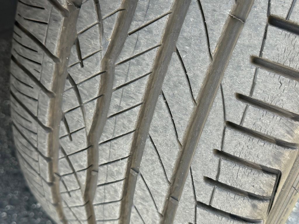 Used 2017 Lexus IS 200t RWD image 10