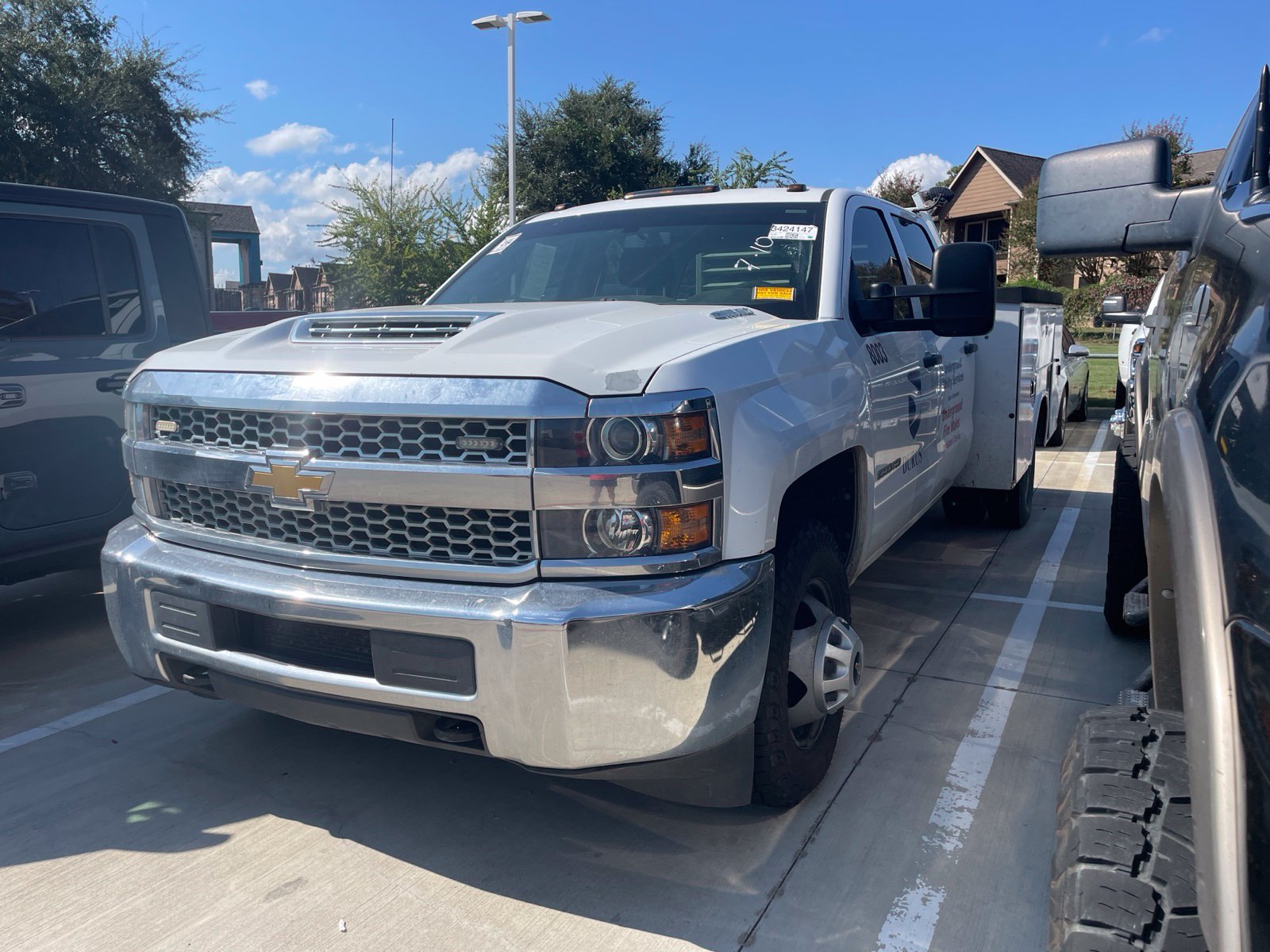 Used 2019 Chevrolet Silverado 3500 W/T AWD/4WD image 1