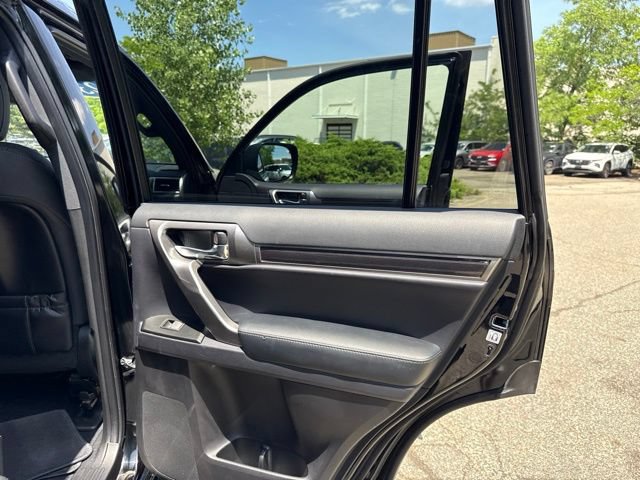 Used 2023 Lexus GX 460 Premium w/ Premium Package AWD/4WD image 36