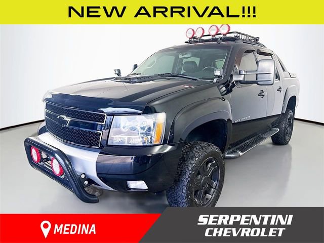 Used 2013 Chevrolet Avalanche LT w/ Suspension Package, Off-Road