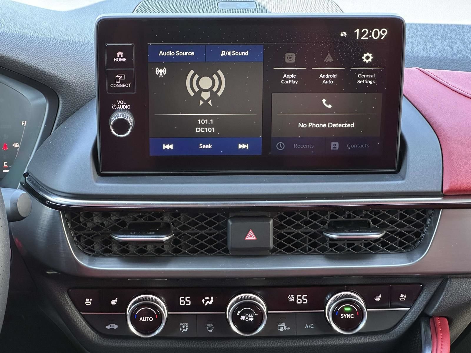 Certified 2025 Acura ADX A-Spec AWD/4WD image 18