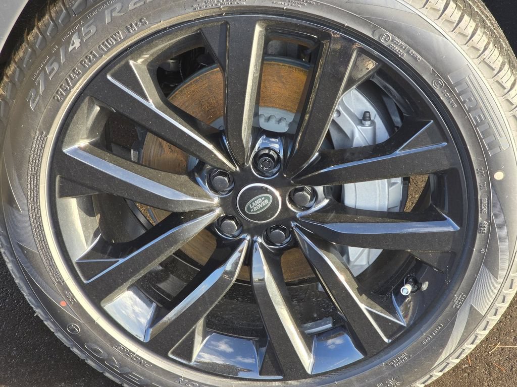 New 2026 Land Rover Discovery S AWD/4WD image 28