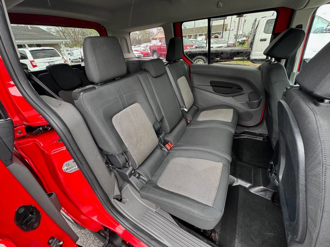 Used 2021 Ford Transit Connect XL image 16