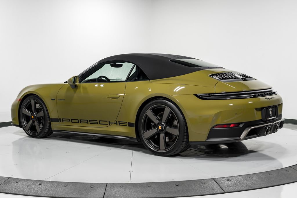 Used 2026 Porsche 911 Carrera GTS image 45