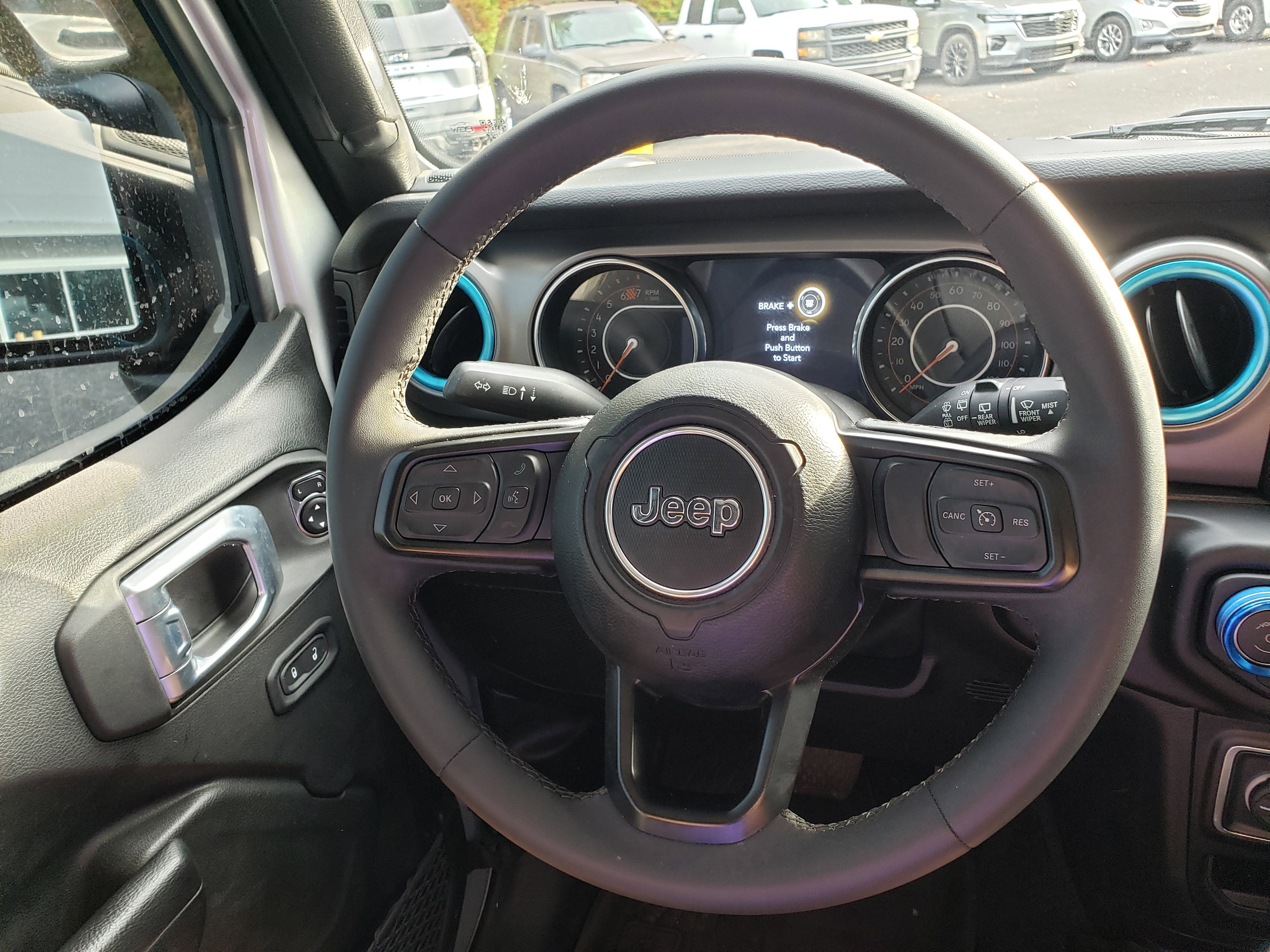 Used 2023 Jeep Wrangler Unlimited Sport image 18