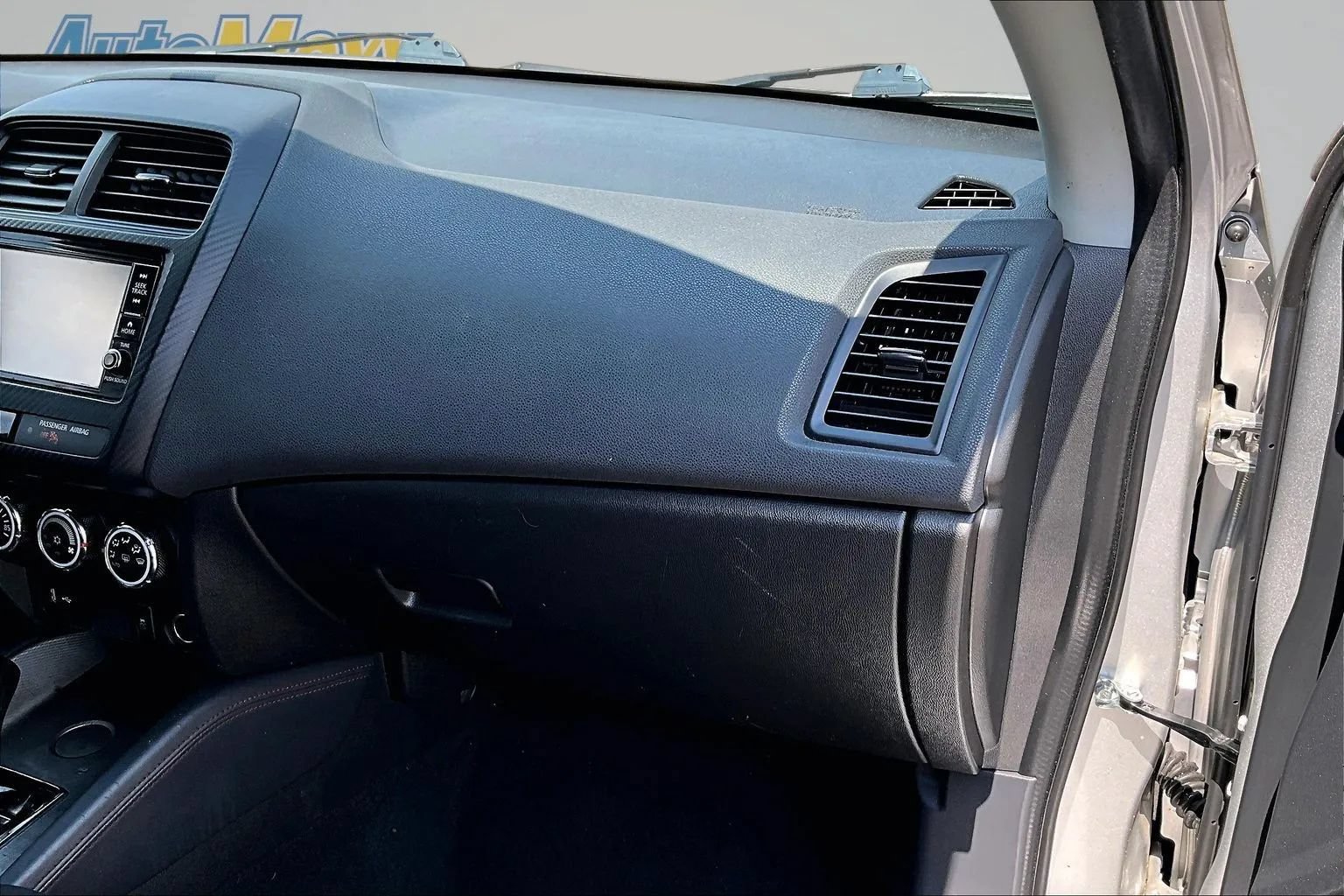Used 2019 Mitsubishi Outlander Sport ES FWD image 26