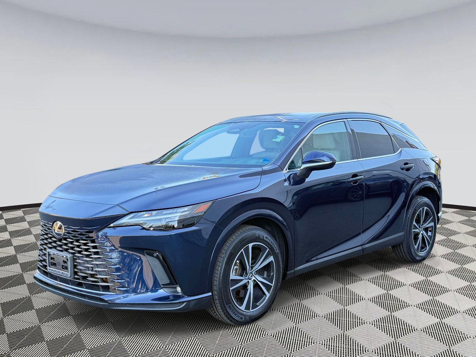 Used 2024 Lexus RX 350 Premium w/ Accessory Package (Z1) AWD/4WD image 5