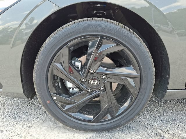 New 2026 Hyundai Elantra Sport FWD image 18