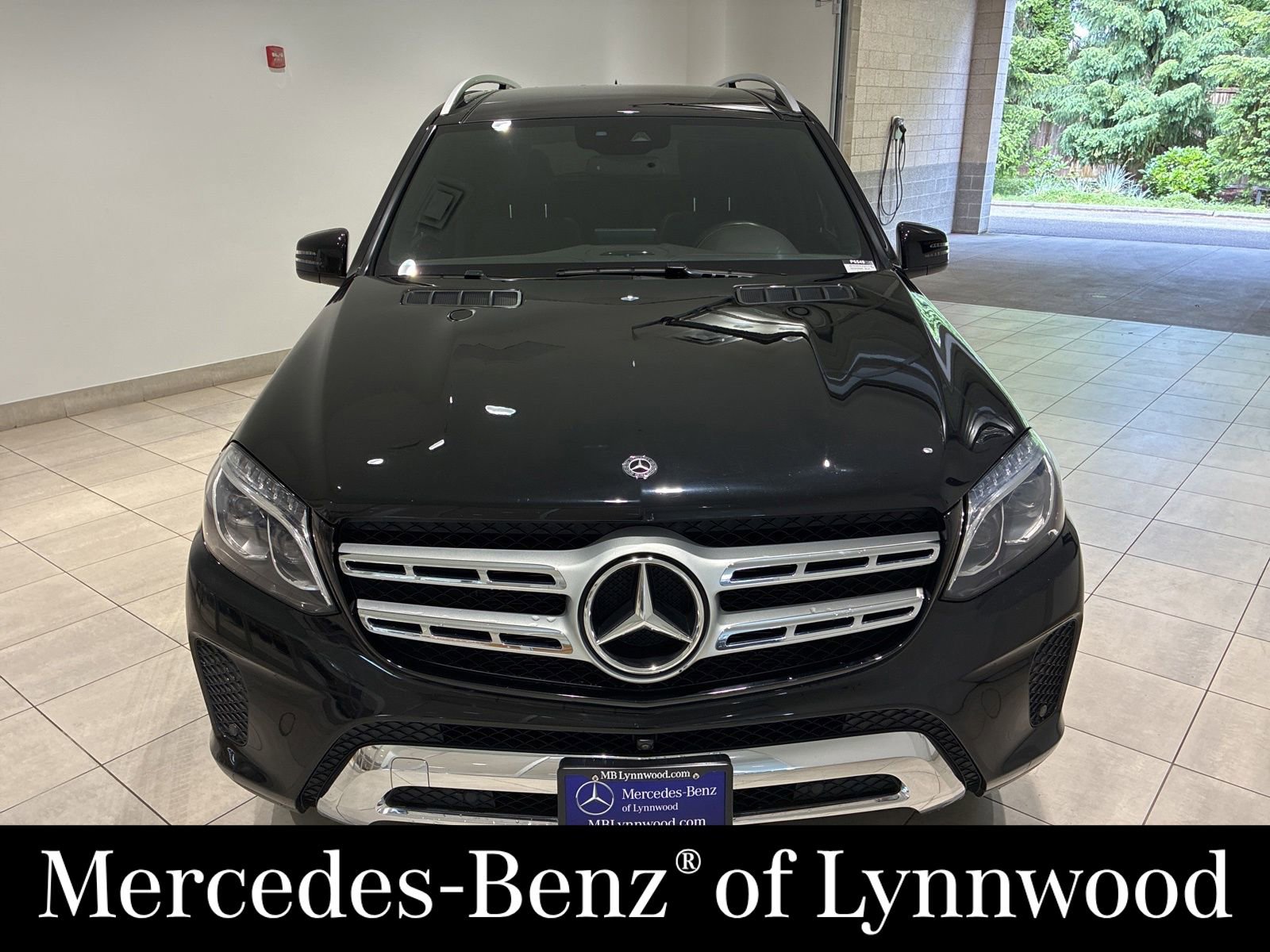 Used 2019 Mercedes-Benz GLS 450 4MATIC image 2