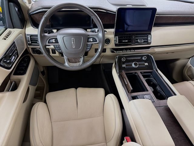 Used 2020 Lincoln Navigator Reserve w/ Luxury Package AWD/4WD image 26