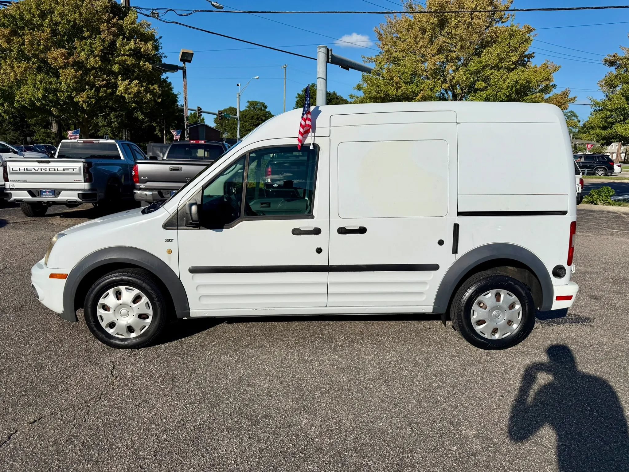 Used 2012 Ford Transit Connect XLT FWD image 2