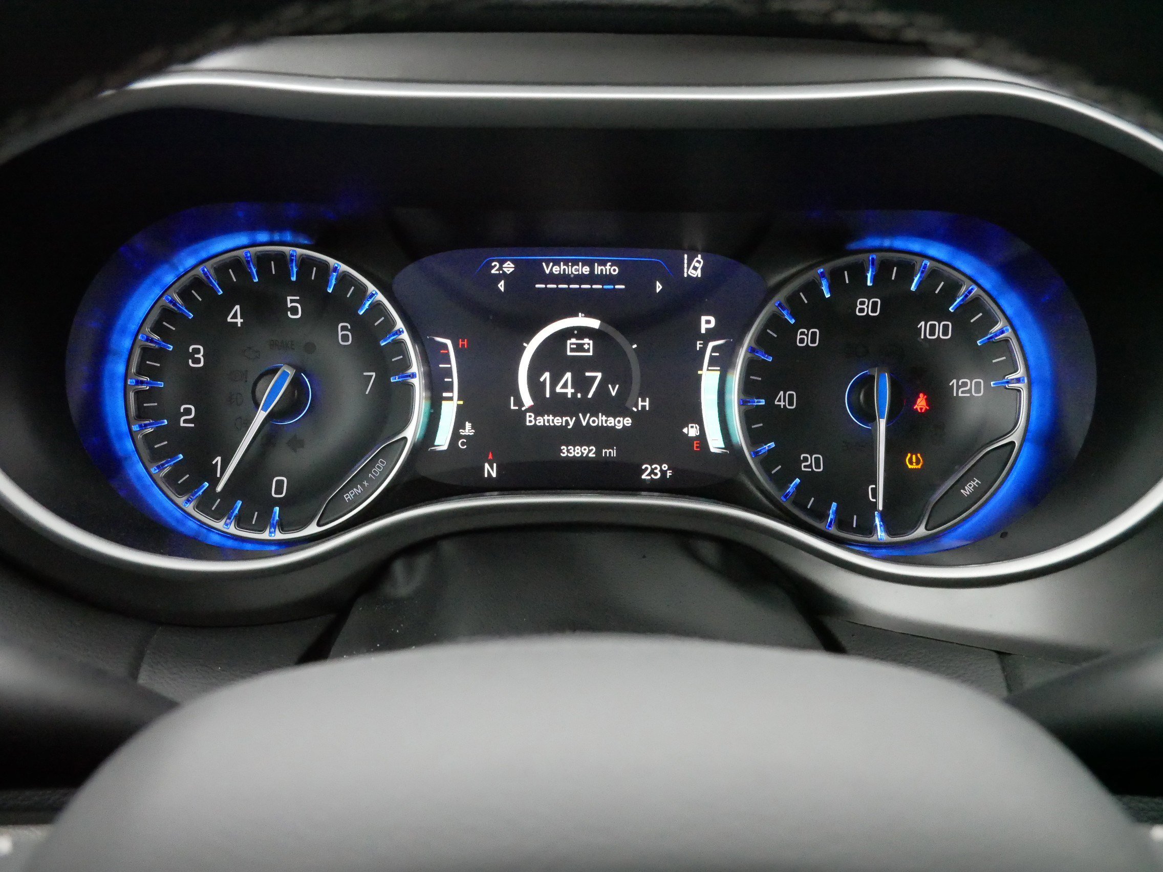 Used 2024 Chrysler Pacifica Touring-L image 21