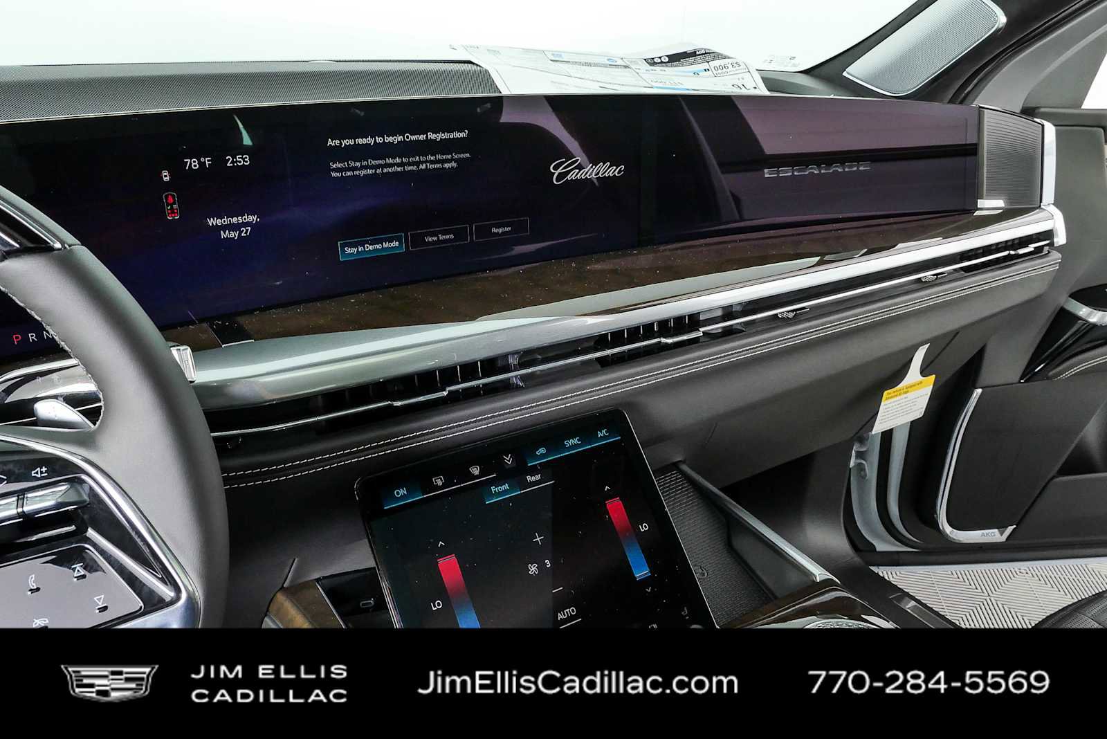 New 2026 Cadillac Escalade Platinum Sport w/ LPO, ONYX Package AWD/4WD image 13