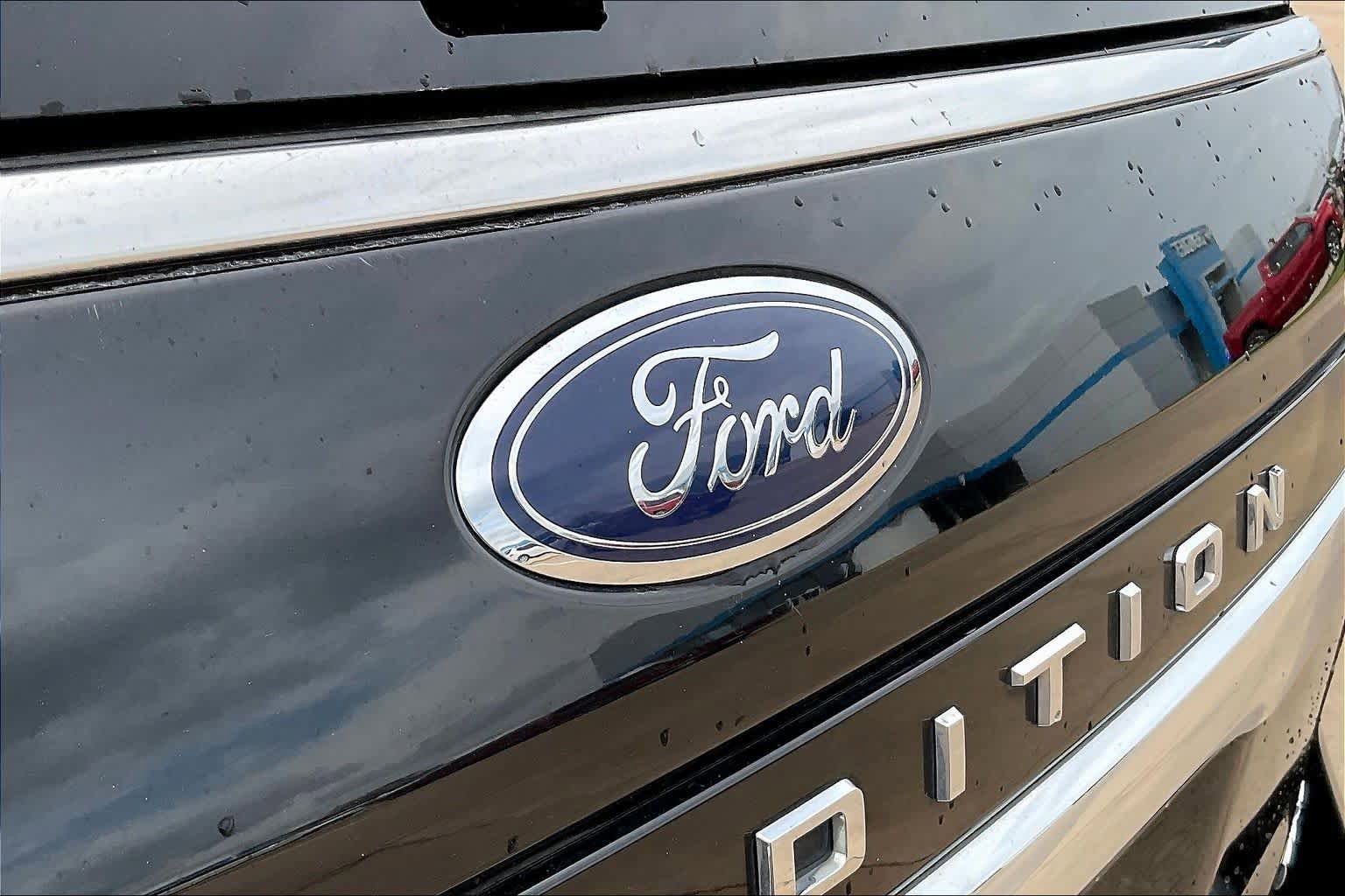 Used 2024 Ford Expedition Max Limited RWD image 31