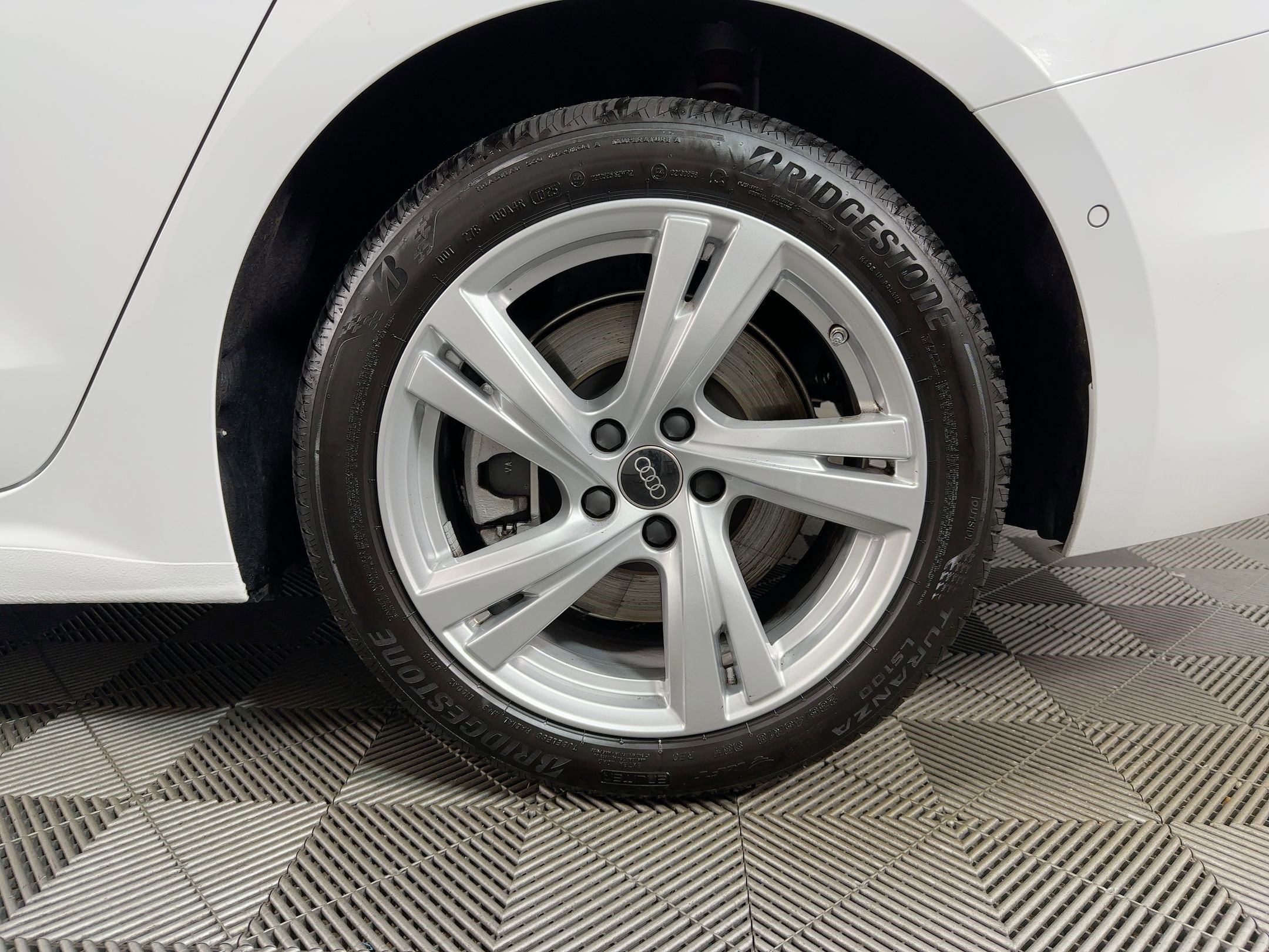 Used 2025 Audi A5 2.0T Premium w/ Convenience Package image 11