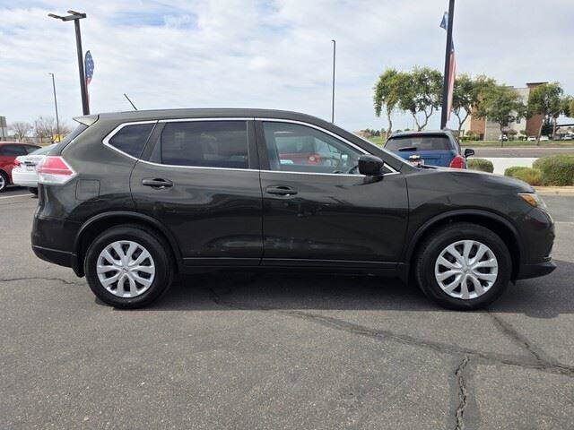 Used 2016 Nissan Rogue S w/ S Family Package FWD image 9
