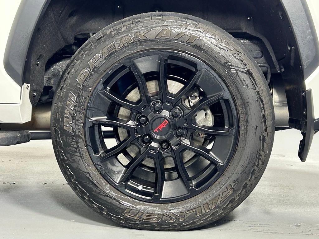 Used 2024 Toyota Sequoia Limited image 43