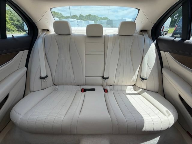 Certified 2020 Mercedes-Benz E 350 4MATIC Sedan image 17