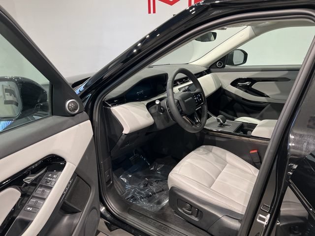 Used 2025 Land Rover Range Rover Evoque S AWD/4WD image 19