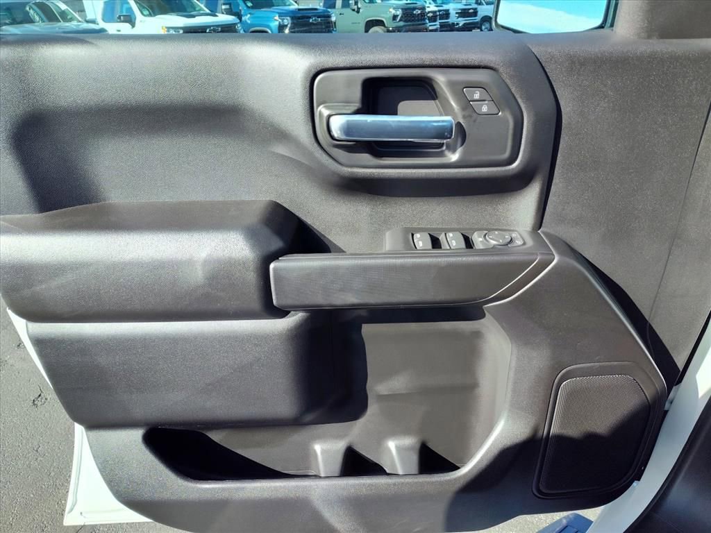 New 2026 Chevrolet Silverado 1500 Custom image 10