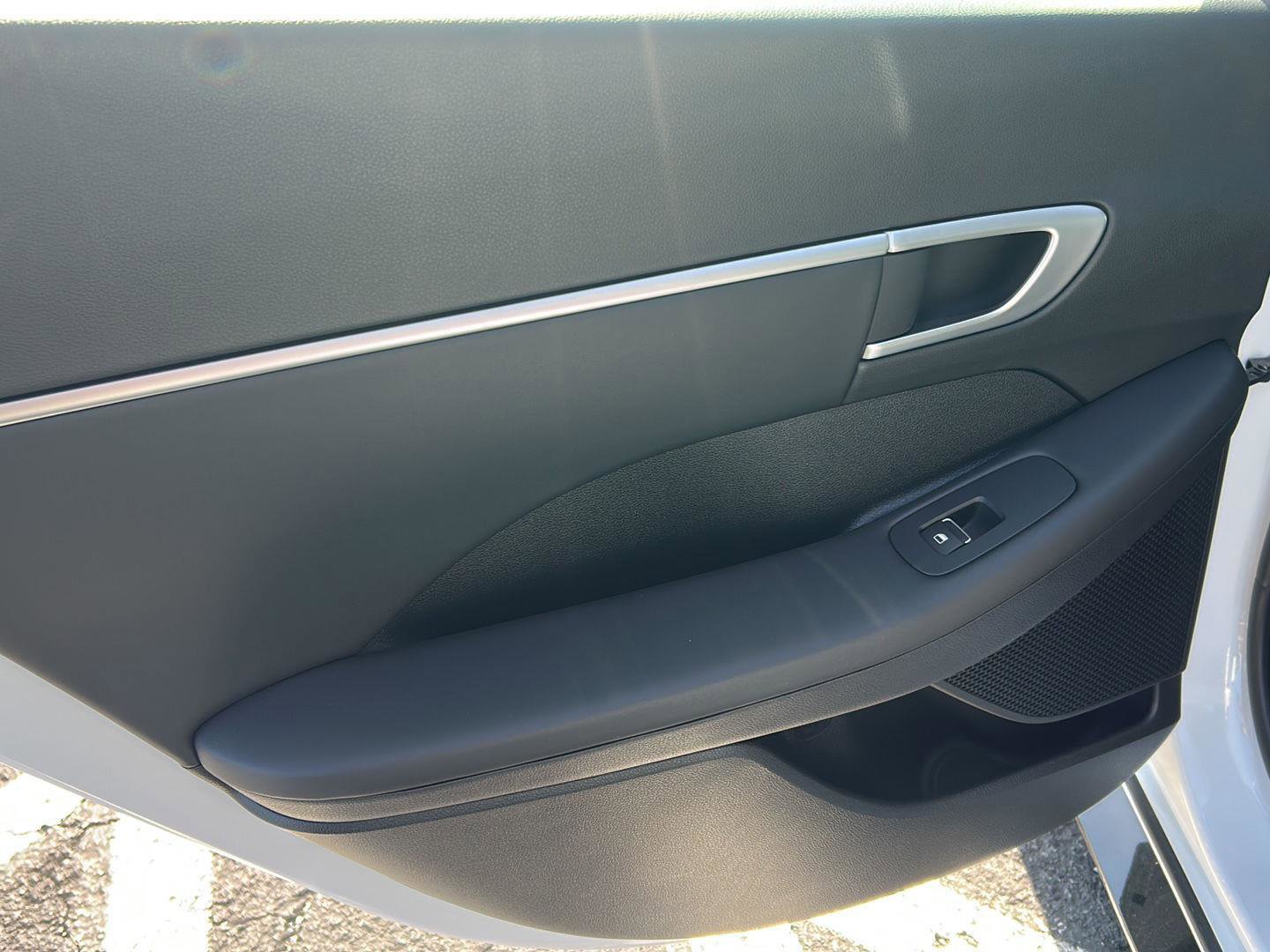 Certified 2025 Hyundai Sonata SEL FWD image 15