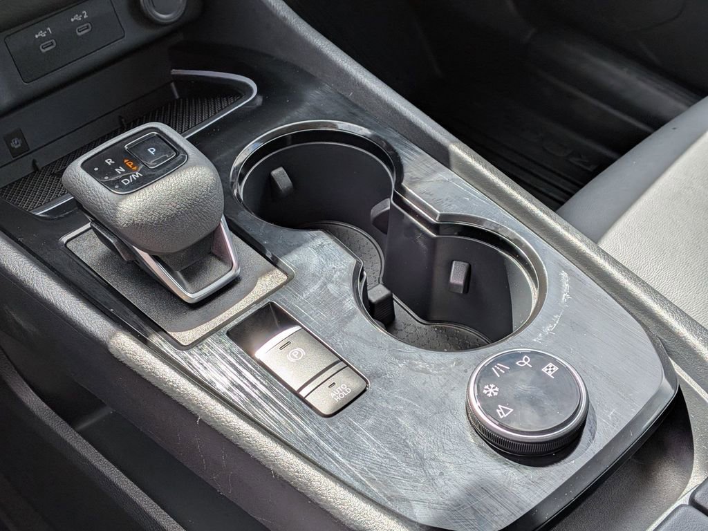 Used 2024 Nissan Rogue SL w/ SL Premium Package image 13