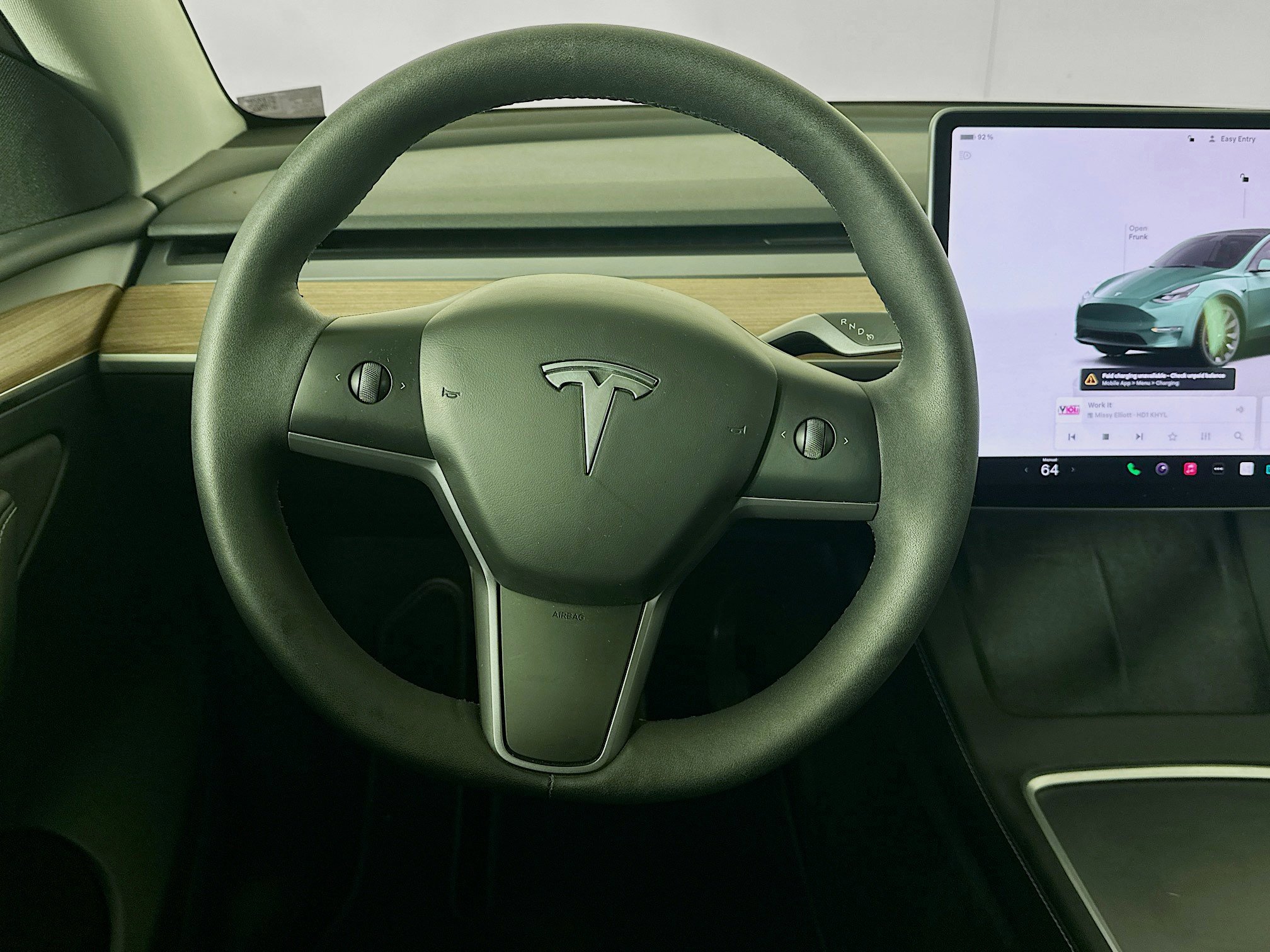 Used 2024 Tesla Model Y Long Range AWD/4WD image 17