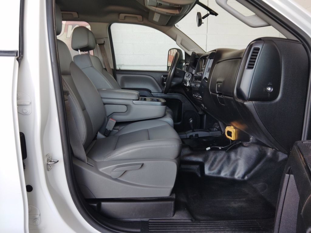 Used 2015 Chevrolet Silverado 3500 W/T AWD/4WD image 11