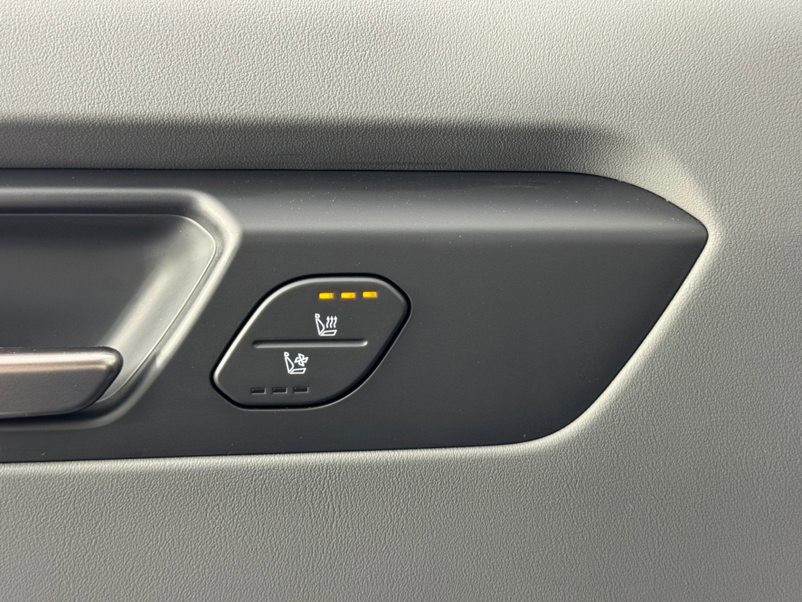 Used 2024 Kia EV9 Light Long Range image 16