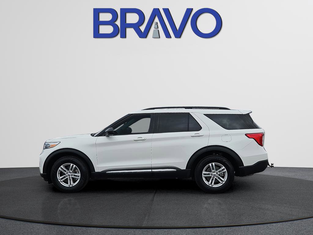 Used 2024 Ford Explorer XLT w/ Class IV Trailer Tow Package image 6