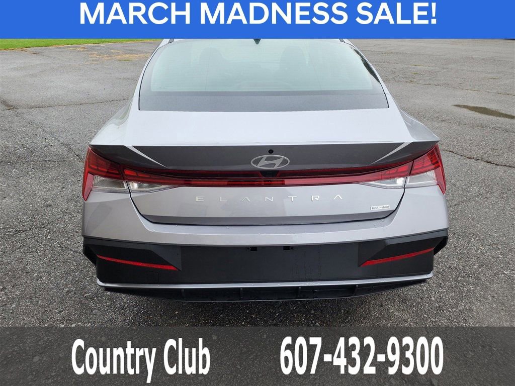 New 2025 Hyundai Elantra Blue image 7