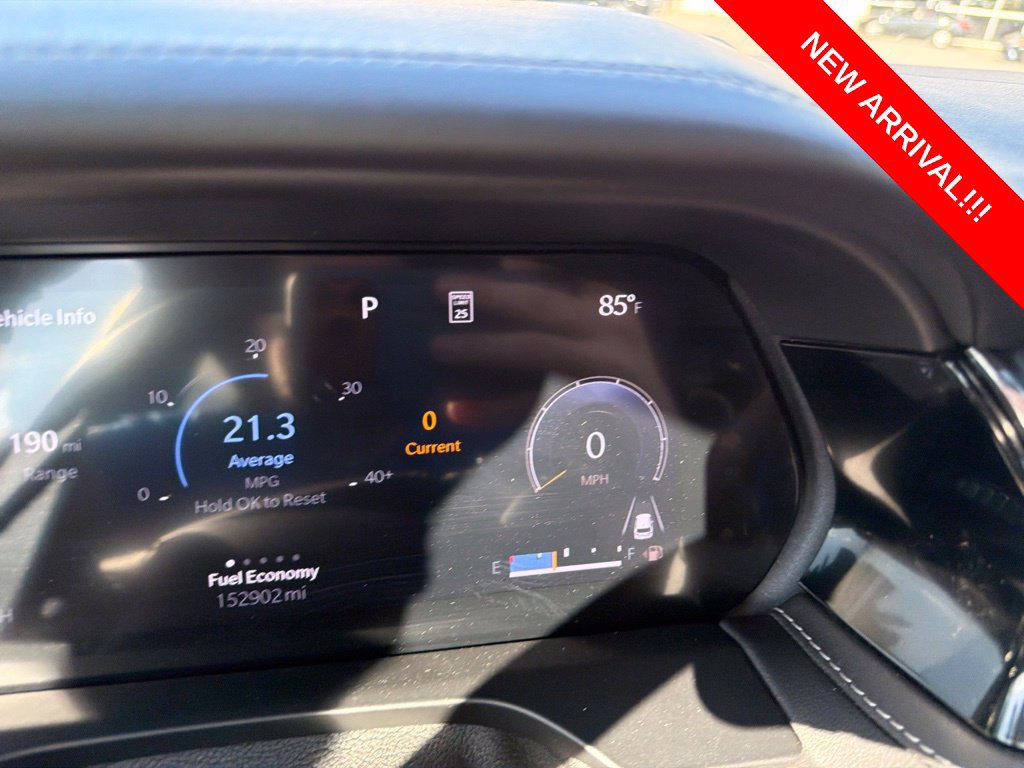 Used 2023 Jeep Grand Cherokee L Overland w/ Advanced Protech Group III AWD/4WD image 10
