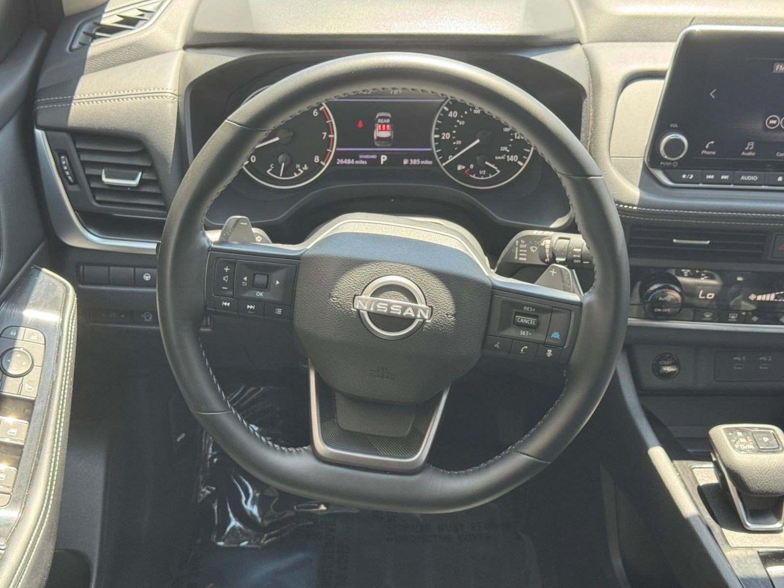 Used 2025 Nissan Rogue SV FWD image 30