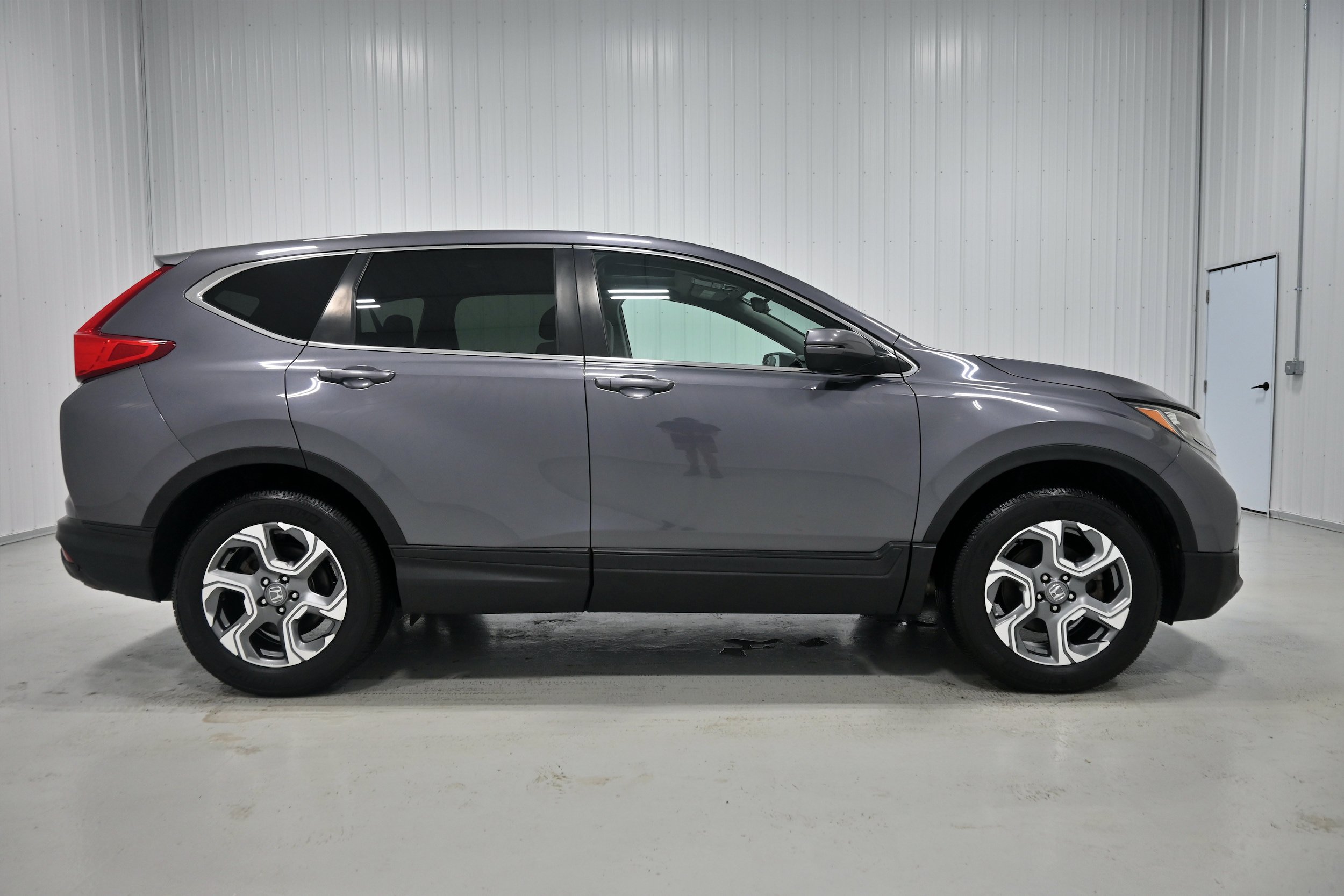 Used 2017 Honda CR-V EX image 31