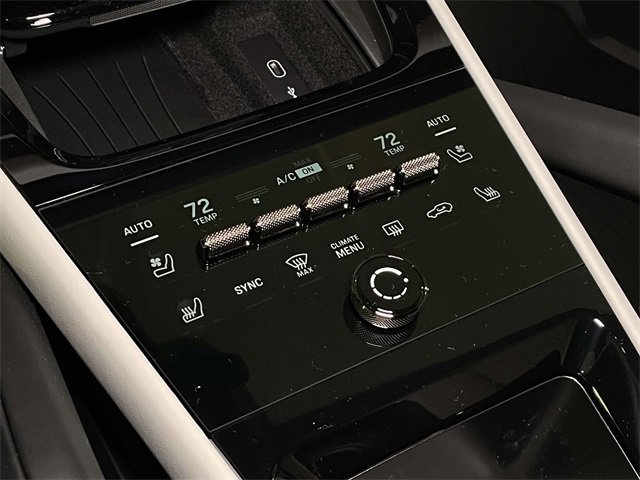 New 2026 Porsche Cayenne Turbo image 35